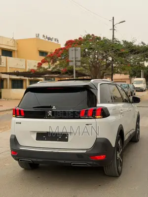 Peugeot 5008 2019 Blanc