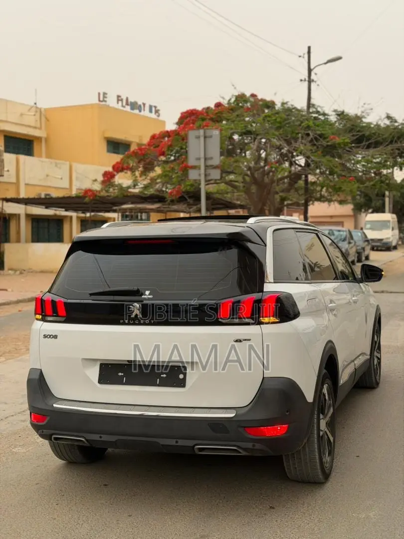 Peugeot 5008 2019 Blanc