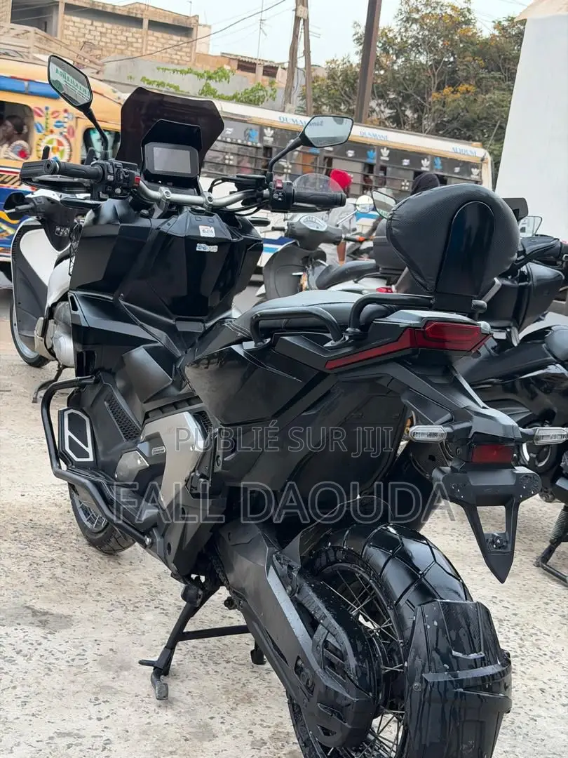 Honda Autre 2023 Noir