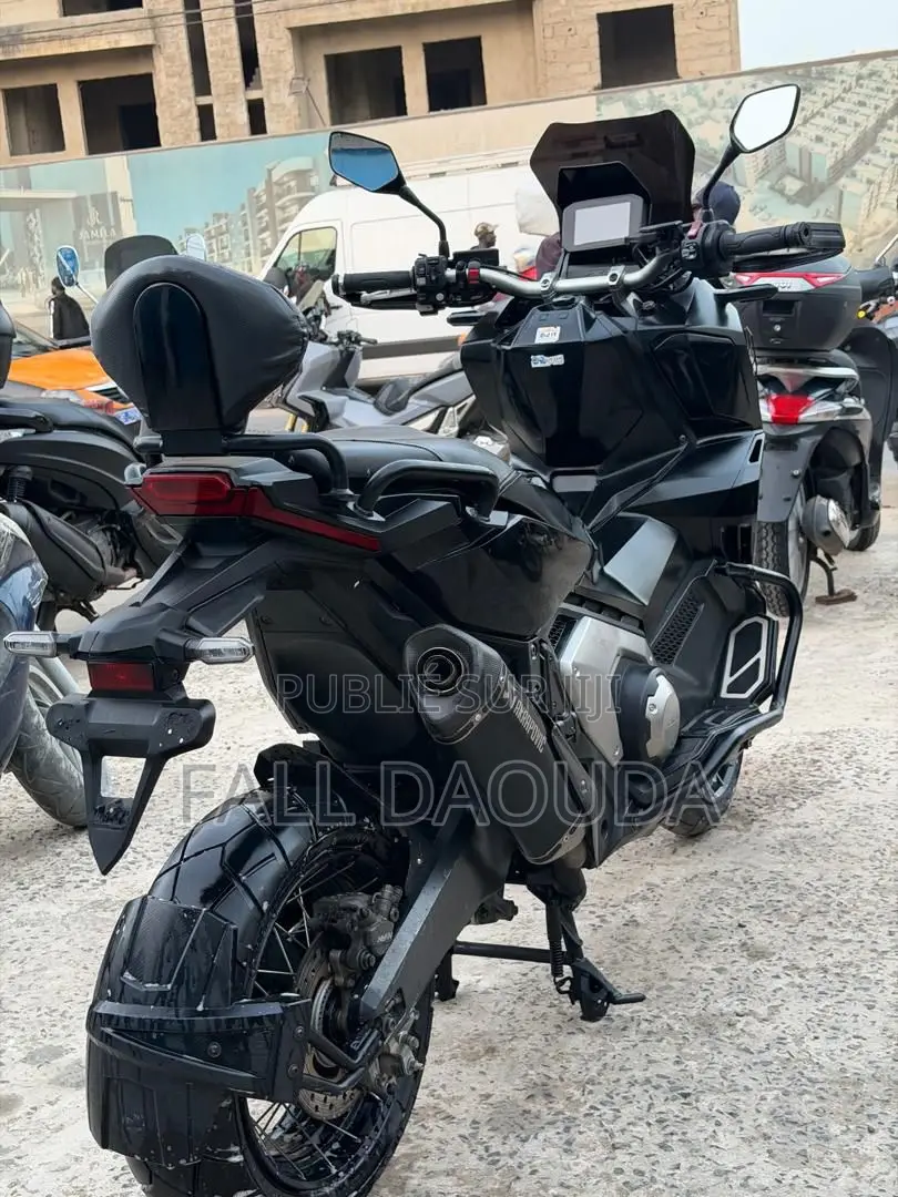 Honda Autre 2023 Noir