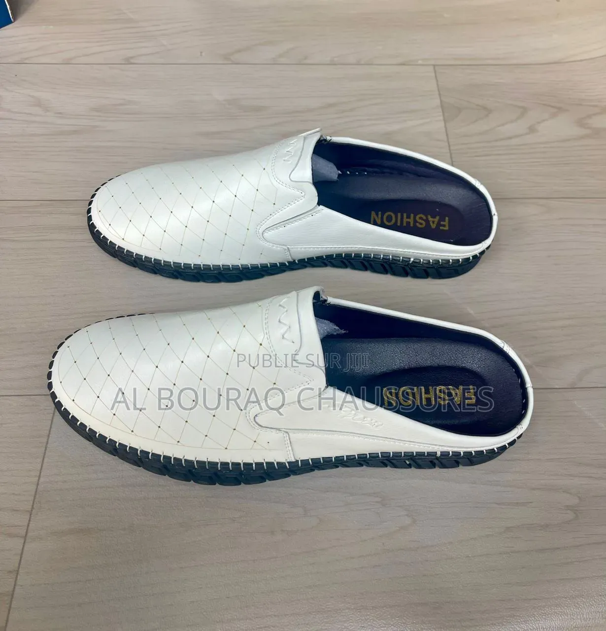 : Mocassins De Luxe Blancs - Cuir Souple - Neufs