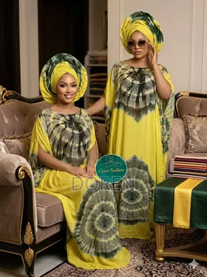 Robes Avec Foulard
