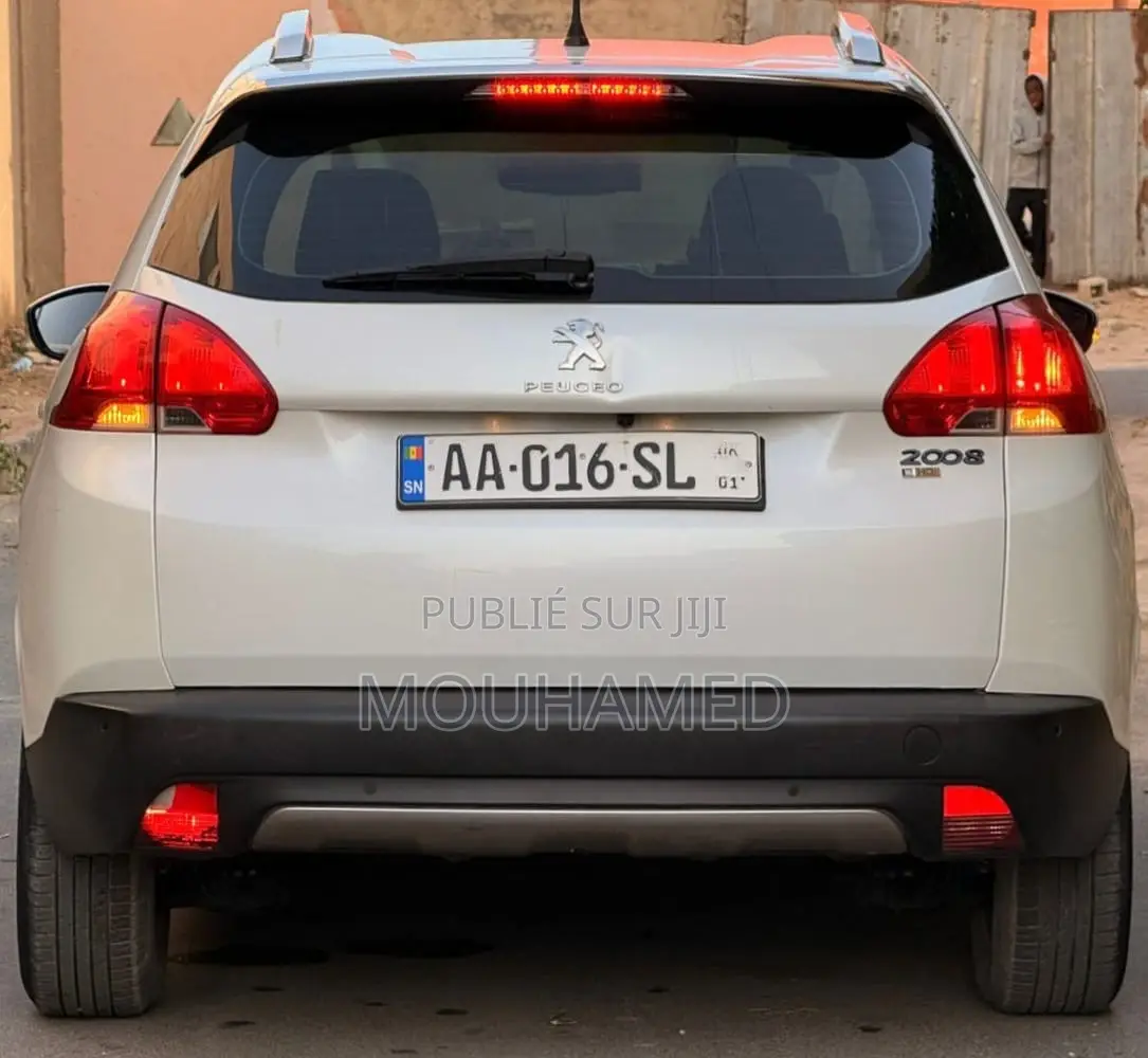 Peugeot 2008 1.6 BlueHD (120 Hp) 2016 Blanc