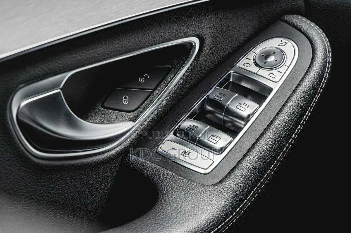 Mercedes-Benz C220 2019 Autre