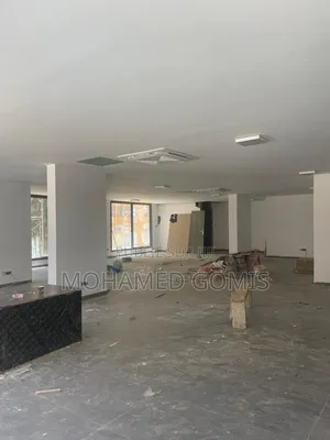 11chbre Duplex dans Almakhtoum, Mermoz Sacré-Cœur à Vendre