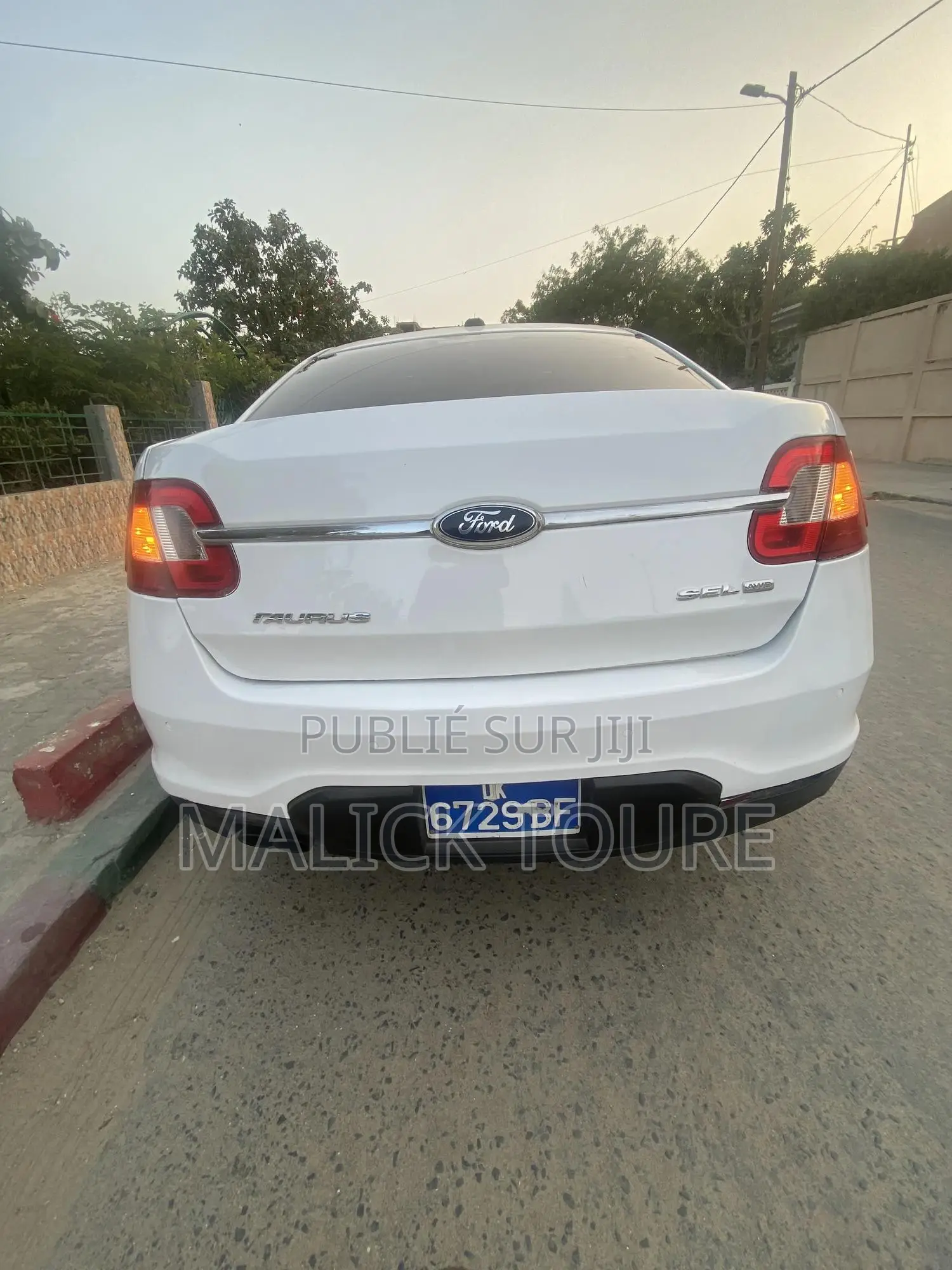 Ford Taurus SEL 2013 Blanc