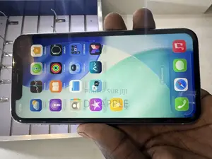 Nouveau Apple iPhone 11 128 GB Violet