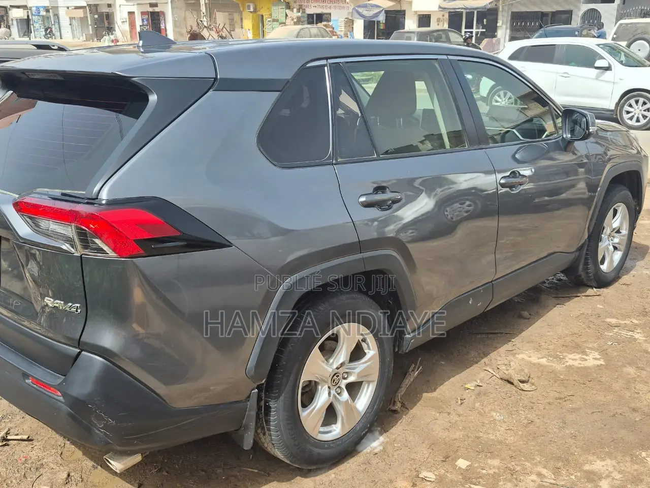 Toyota RAV4 2021 Gris