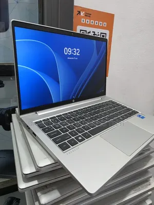 Nouveau HP ProBook 440 G8 16GB Intel Core i5 SSD 256GB