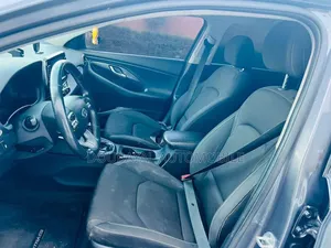 Hyundai Elantra 2019 Autre