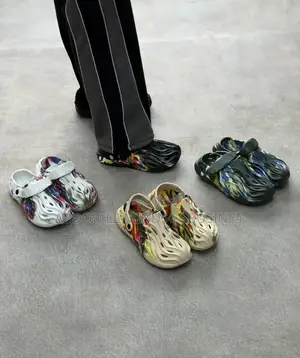 New Crocs Multicolore Original Qualité Disponible