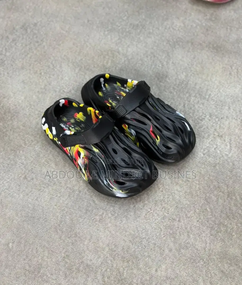 New Crocs Multicolore Original Qualité Disponible