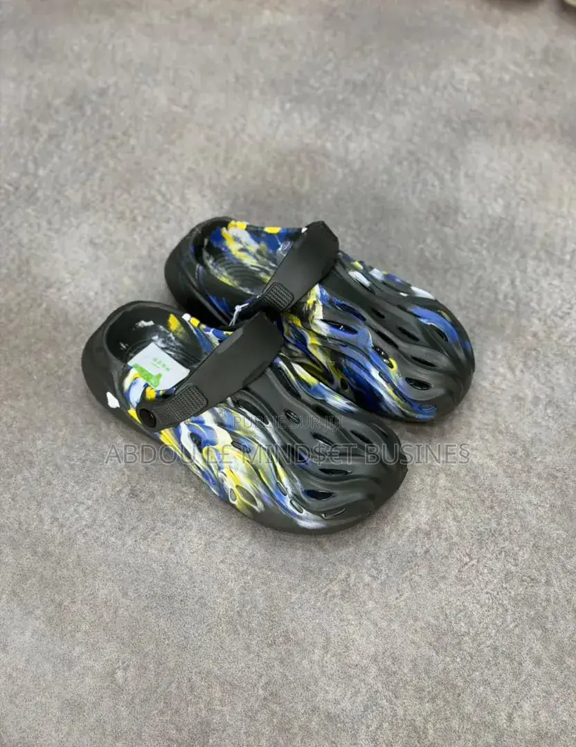 New Crocs Multicolore Original Qualité Disponible
