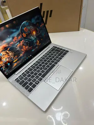 Nouveau Ordinateur portable HP EliteBook MT42 8GB AMD Ryzen 3 SSD 256GB