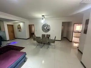 4chbre Appartement dans Ngor à Vendre
