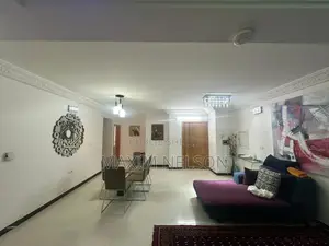 4chbre Appartement dans Ngor à Vendre