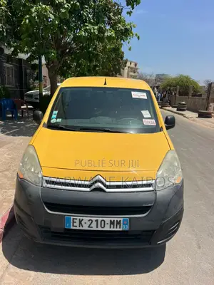 Citroen Berlingo 2017 Jaune