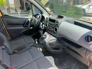Citroen Berlingo 2017 Jaune