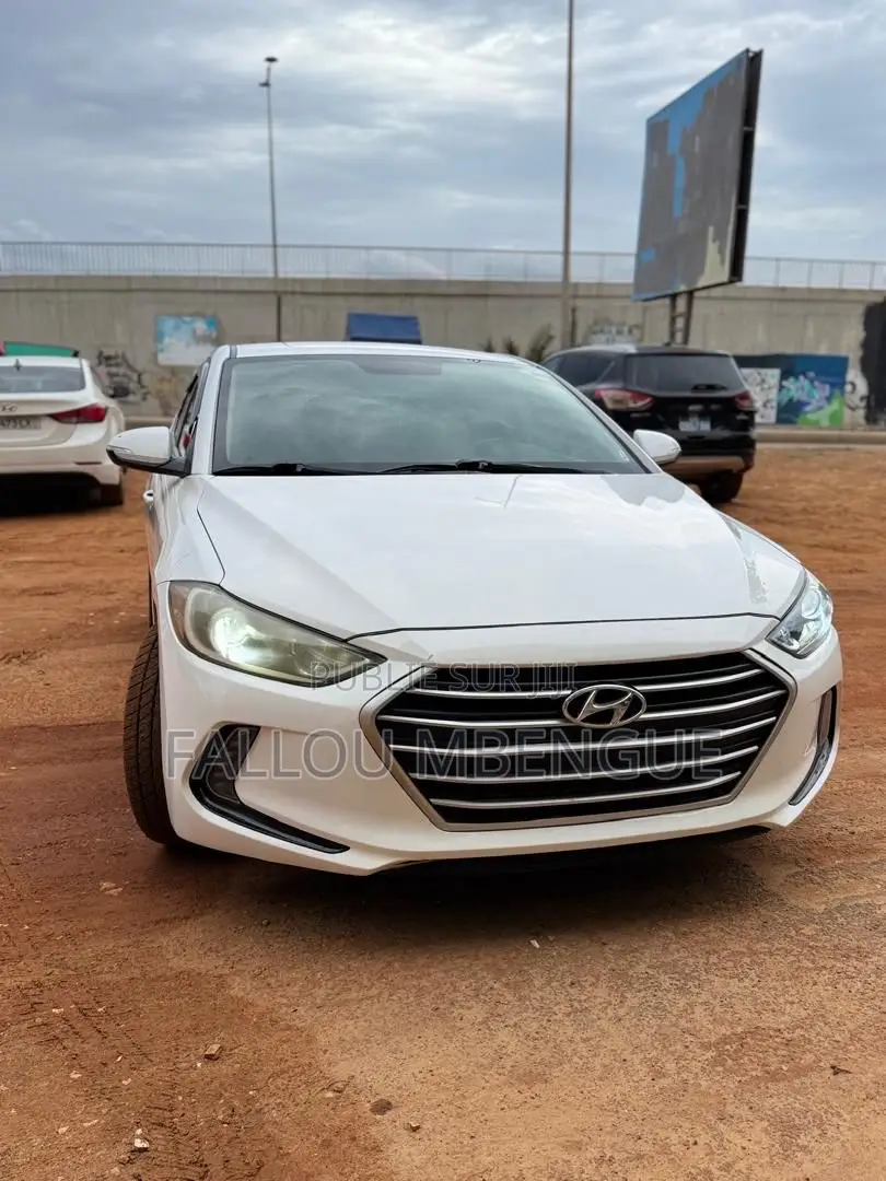Hyundai Elantra 2017 Blanc