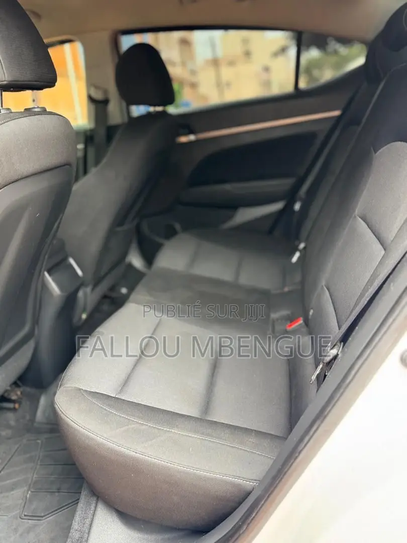 Hyundai Elantra 2017 Blanc