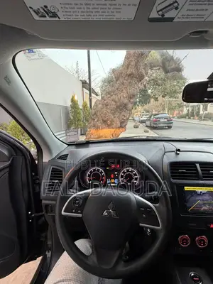 Mitsubishi RVR 2018 Noir
