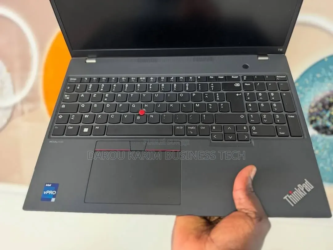 Nouveau Ordinateur portable Lenovo Autre 32GB Intel Core i7 SSD 512GB