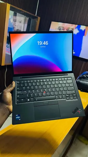 Nouveau Lenovo ThinkPad X1 Carbon 16GB Intel Core i7 SSD 512GB