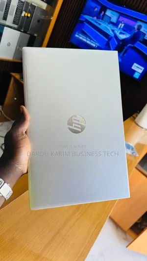 Nouveau HP ProBook 450 G8 16GB Intel Core i5 SSD 256GB