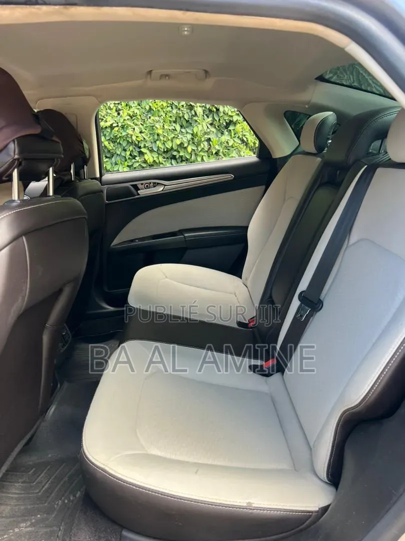Ford Fusion 2017 Gris