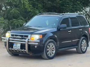 Ford Escape 2011 Noir