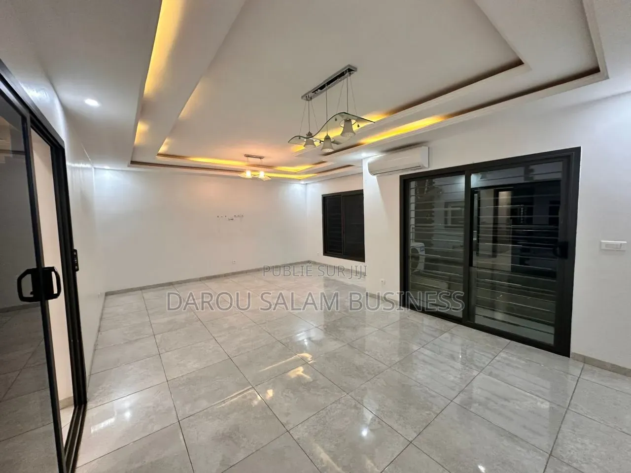 3chbre Appartement dans Mamelles, Yoff à Louer