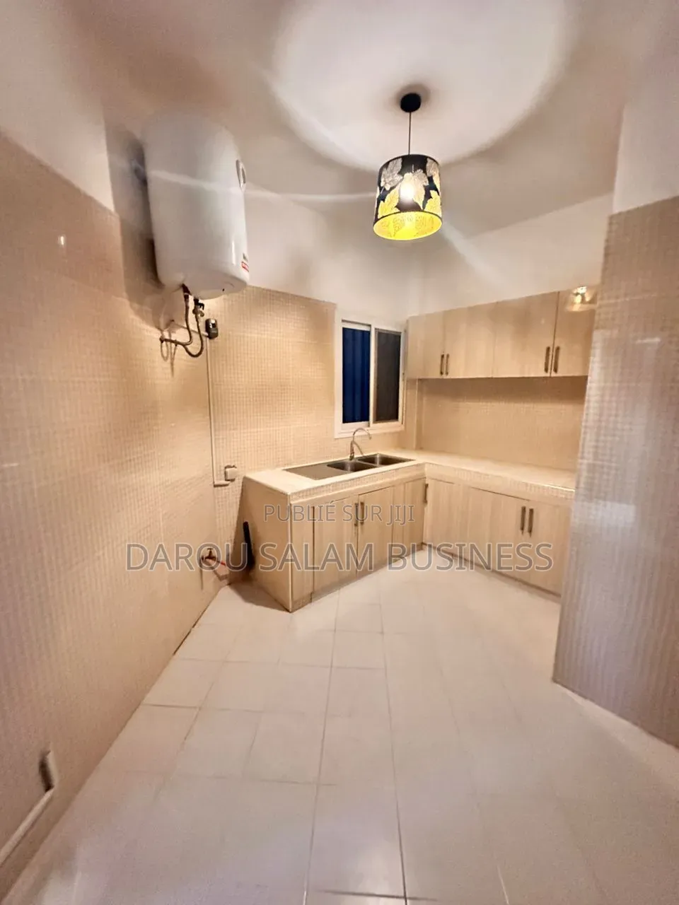 3chbre Appartement dans Mamelles, Yoff à Louer