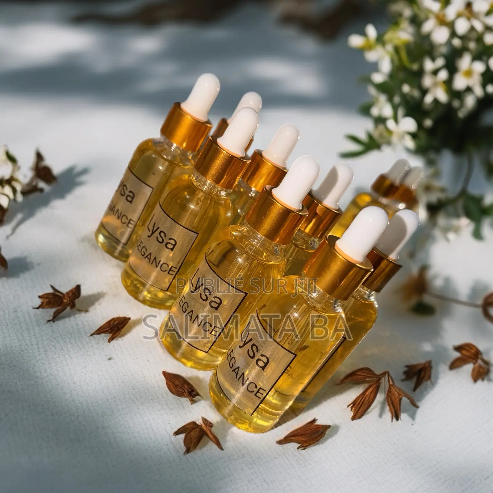 “Huiles Parfumées Oud Luxury Collection”