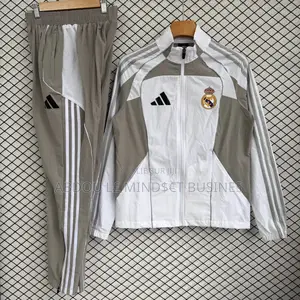 Blouson Réal Madrid Différents Couleur