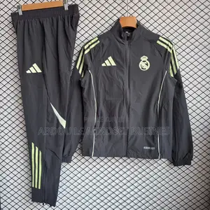 Blouson Réal Madrid Différents Couleur