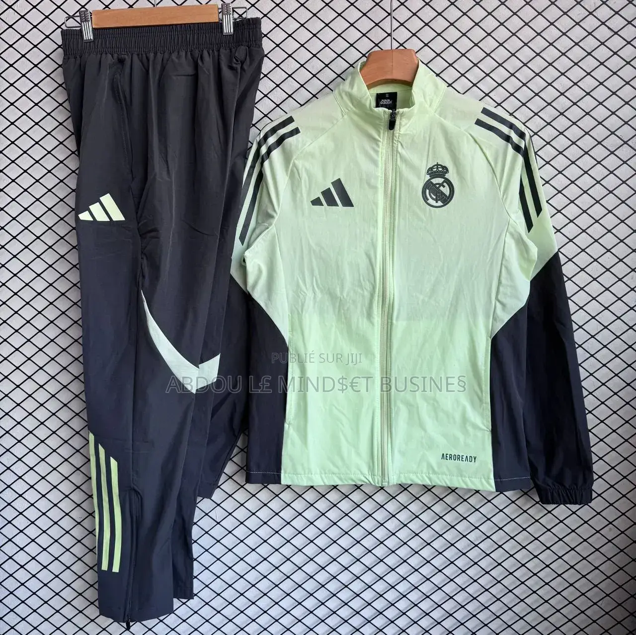 Blouson Réal Madrid Différents Couleur