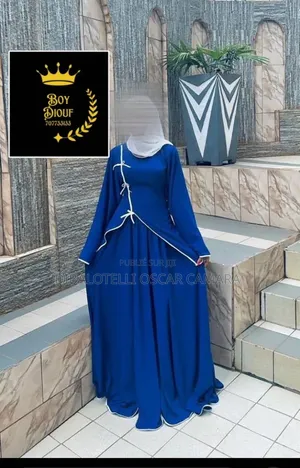 Tout Type De Vêtements Est Possible