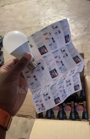 Ampoule Connectée RGB Intelligente — Tuya Bluetooth