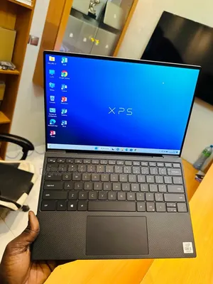 Nouveau Ordinateur portable Dell XPS 13 8GB Intel Core i5 SSD 512GB