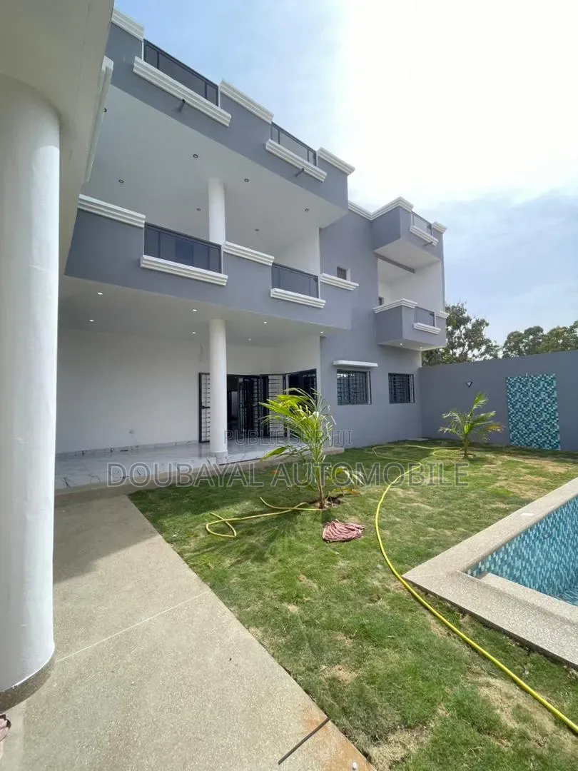 4chbre Villa dans Mbeur Saly Veringa, Thiès Sud à Vendre