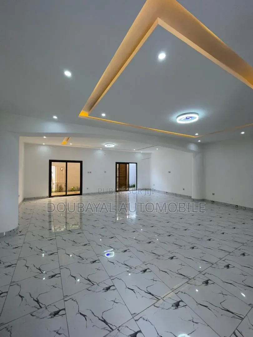 4chbre Villa dans Mbeur Saly Veringa, Thiès Sud à Vendre