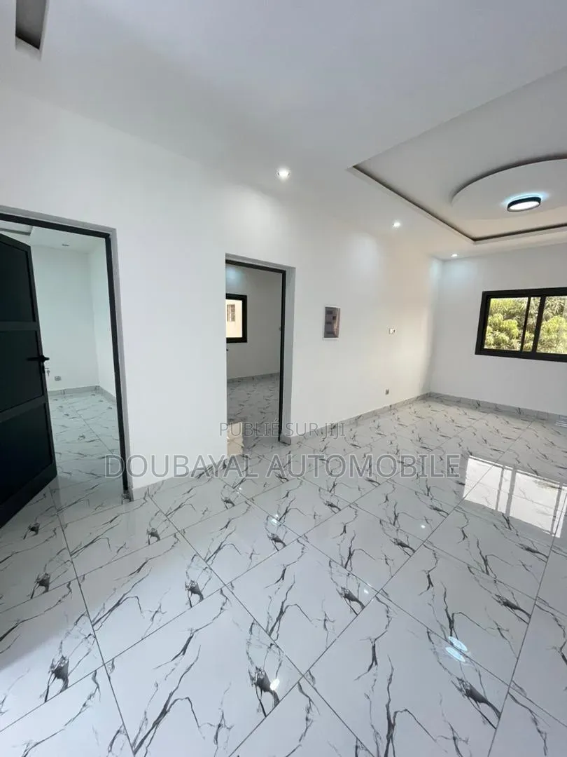 4chbre Villa dans Mbeur Saly Veringa, Thiès Sud à Vendre