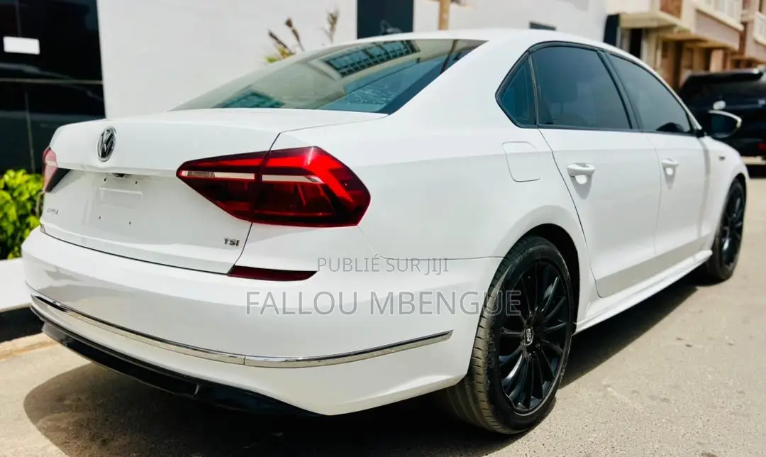 Volkswagen Passat 2018 Blanc