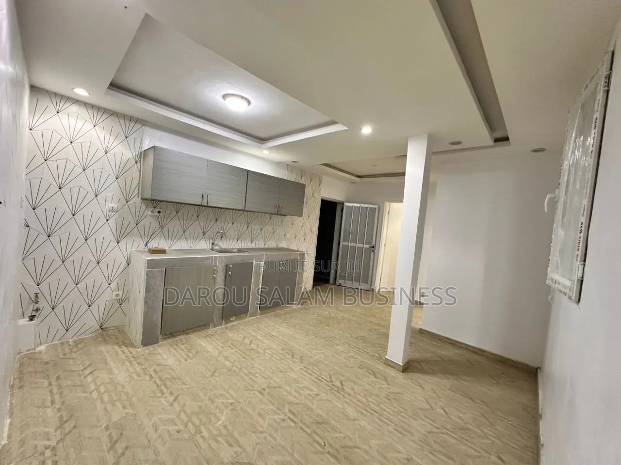 3chbre Appartement dans Ouest Foire, Yoff à Louer