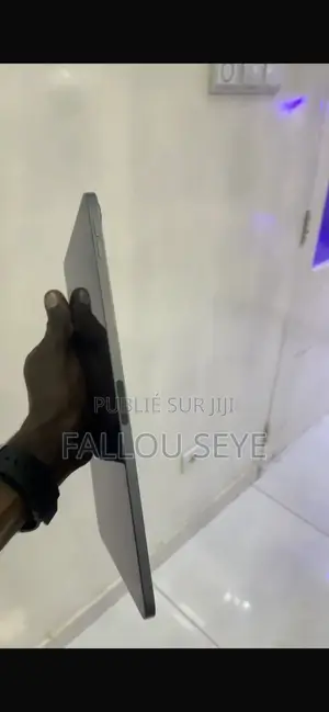 Apple iPad Air 512 GB Gris