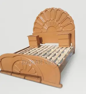 Lit 3 Places + 2 Commodes