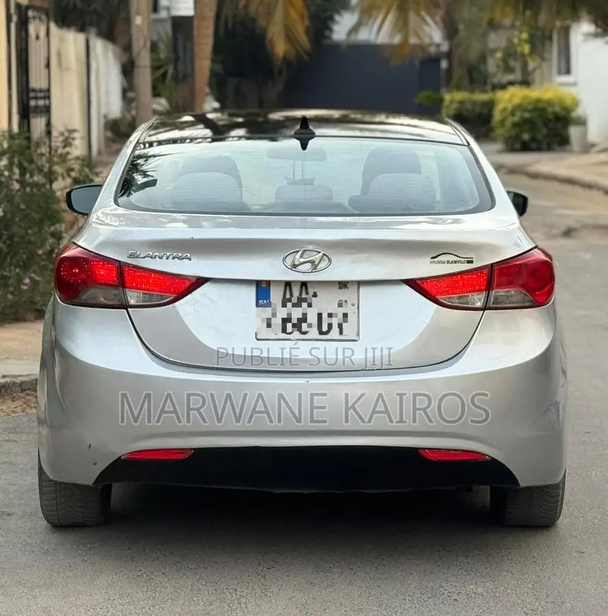 Hyundai Elantra 2013 Gris