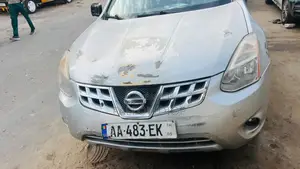 Nissan Rogue 2013 Gris