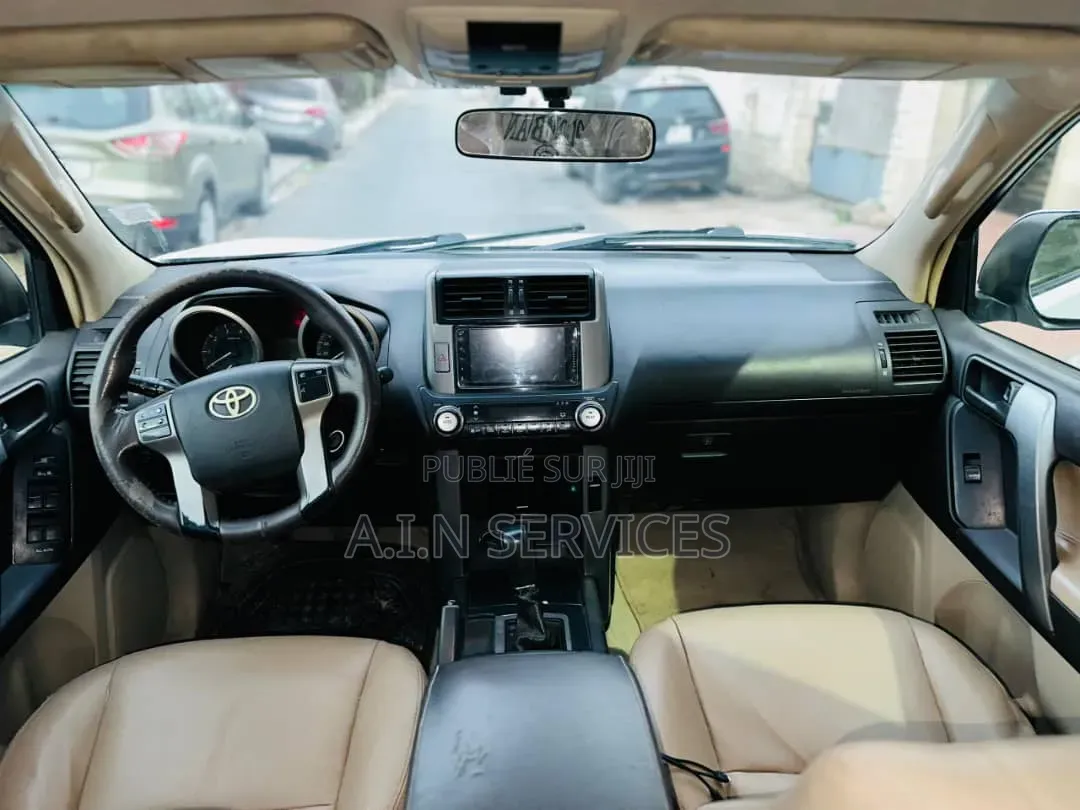 Toyota Land Cruiser Prado 2013 Blanc