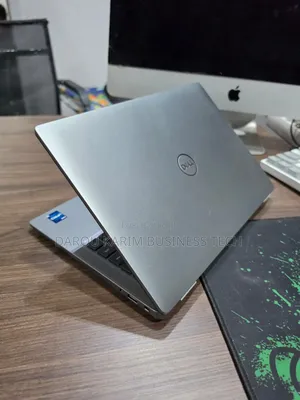 Nouveau Ordinateur portable Dell Autre 32GB Intel Core i7 SSD 512GB